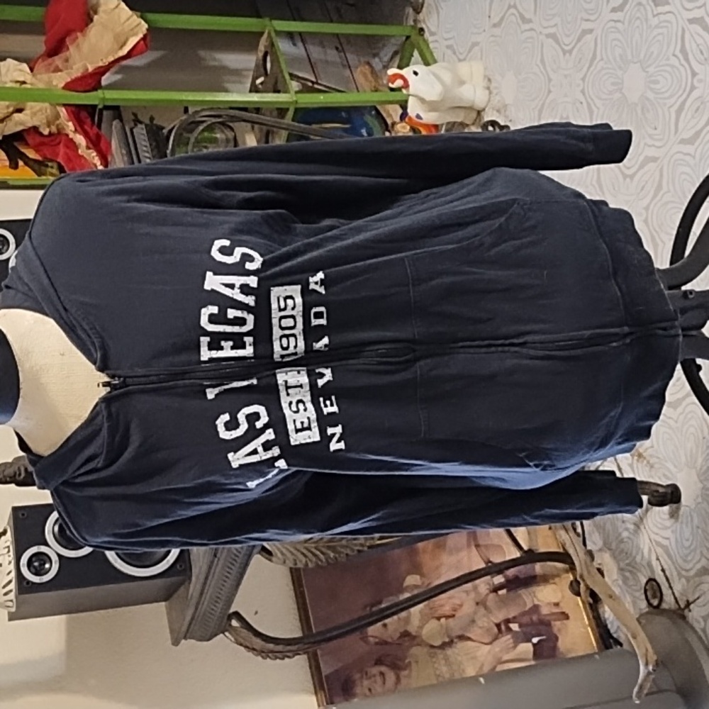 Women Hooded Jacket Sz Large  Long sleeve Zip up LAS VEGAS NEVADA light weight